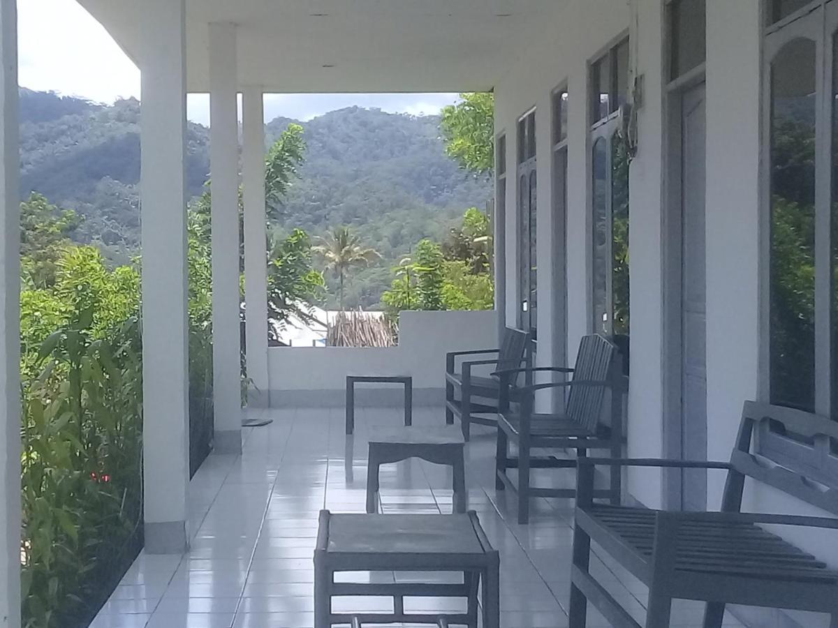 Hidayah homestay Kelimutu Bagian luar foto