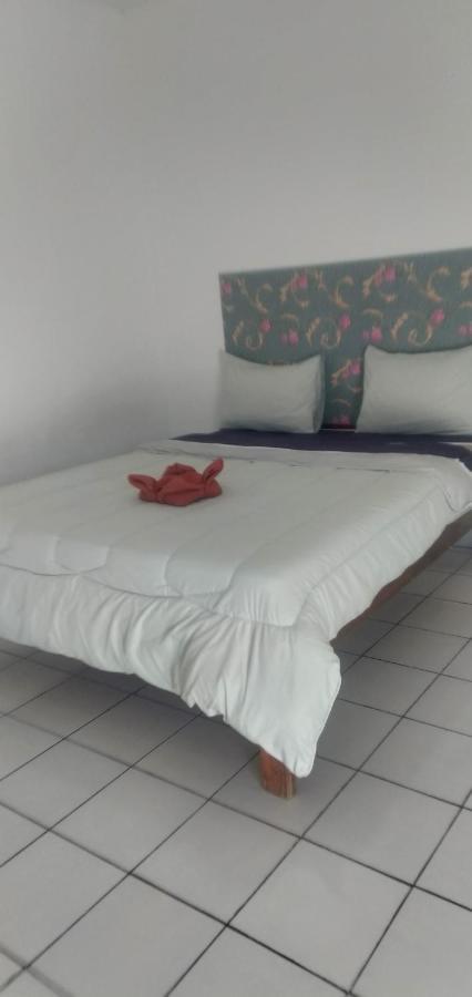 Hidayah homestay Kelimutu Bagian luar foto