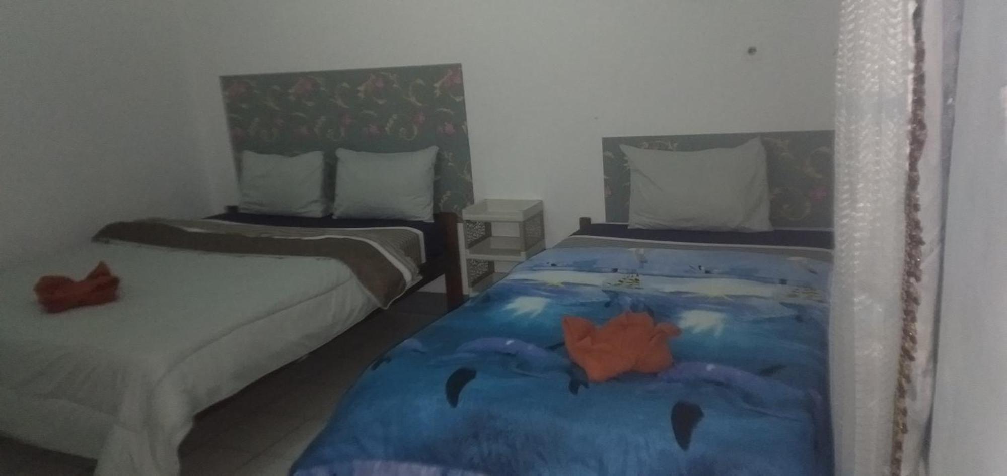 Hidayah homestay Kelimutu Bagian luar foto
