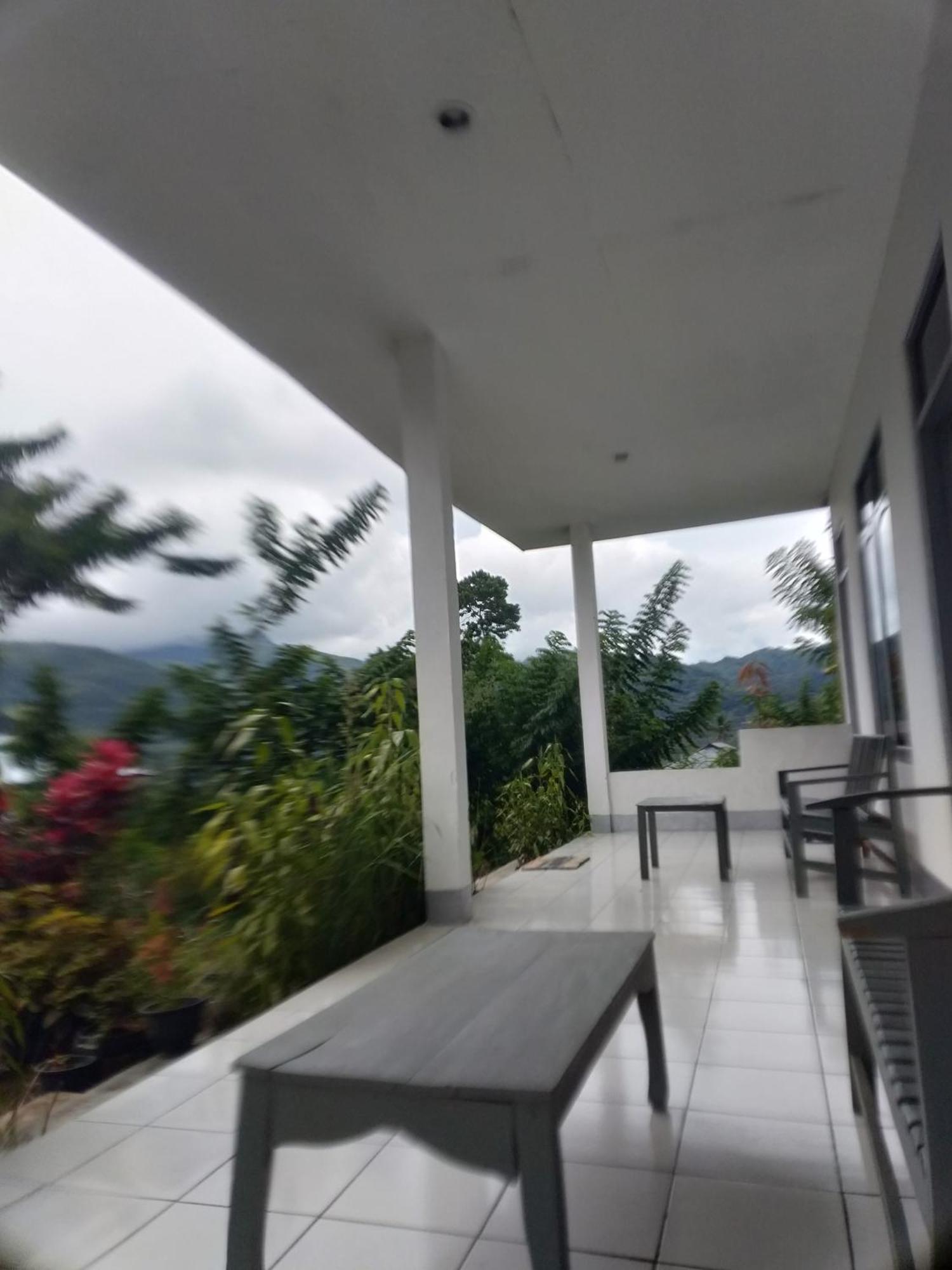 Hidayah homestay Kelimutu Ruang foto