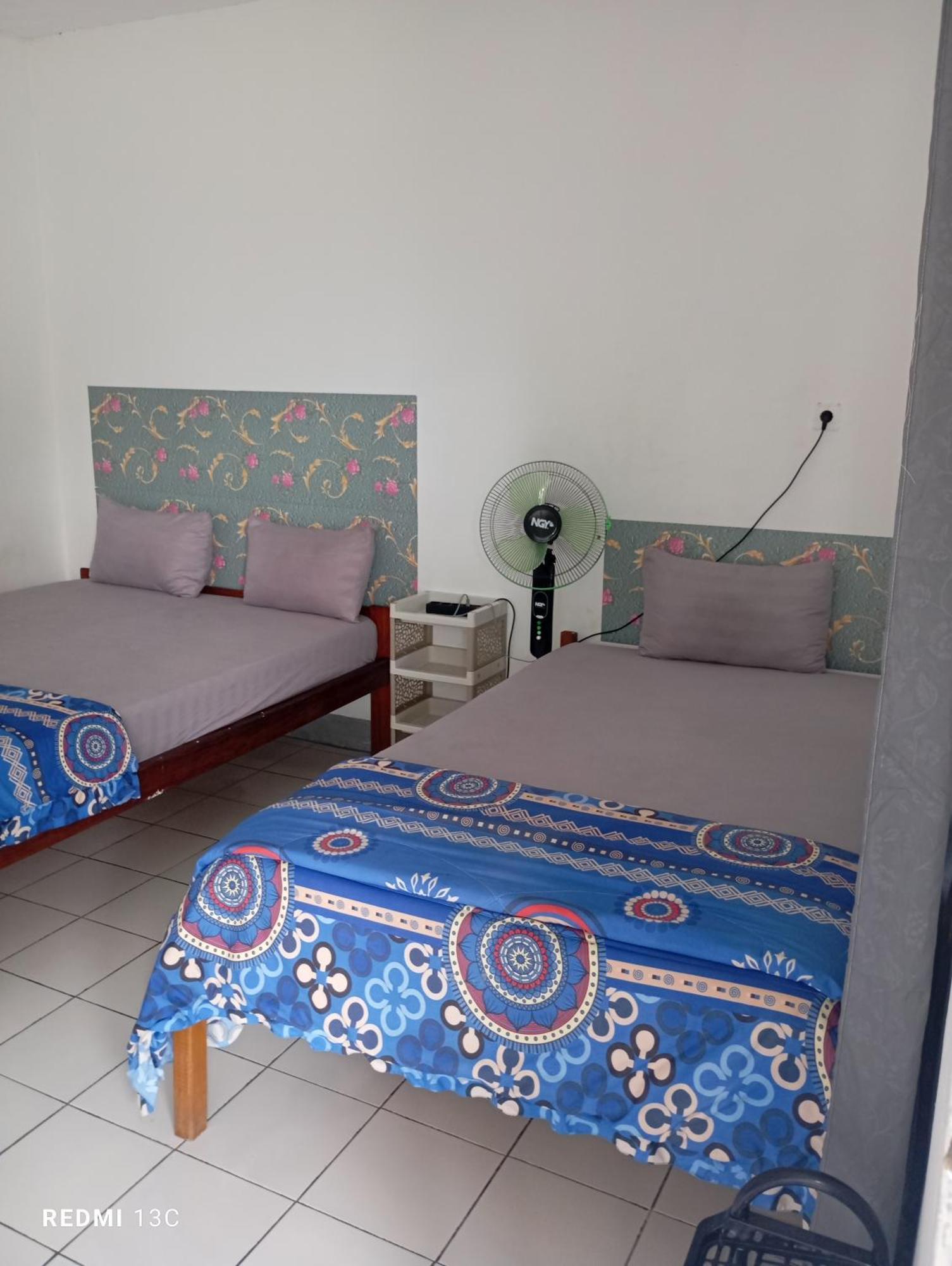 Hidayah homestay Kelimutu Bagian luar foto